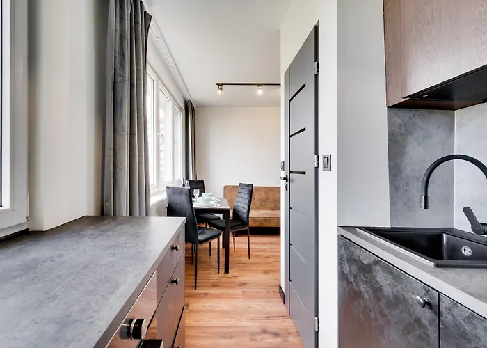 Piastowska 159b By Homeprime