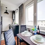 Διαμέρισμα Piastowska 159b By Homeprime Γκντανσκ